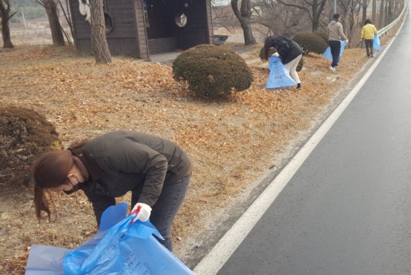 대지면 새해맞이 환경정화 활동 (1).jpg